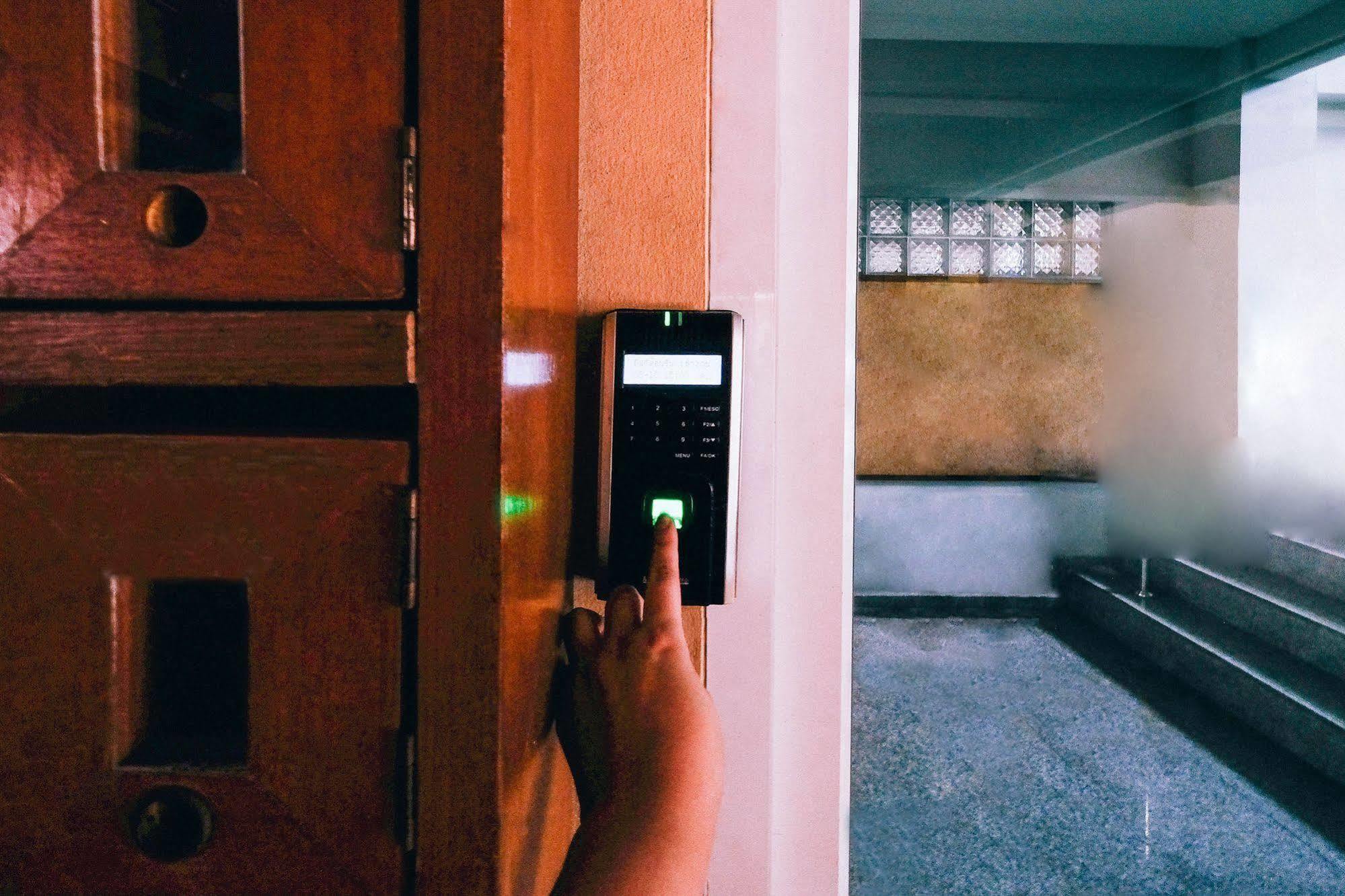 موتيل بانكوك جولدن هاوس آت أونوت ستيشن المظهر الخارجي الصورة